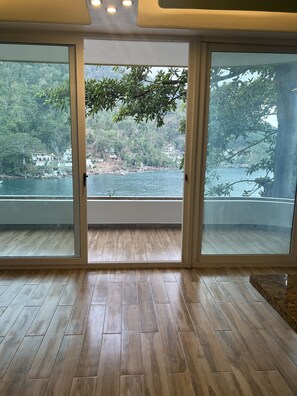 Interior - Puerto Vallarta Ocean Frontage Family Vacation Home (Boca de Tomatlán)