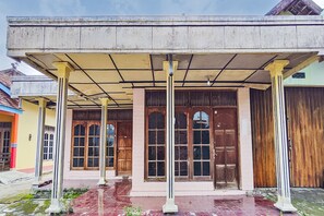 Fachada de la propiedad