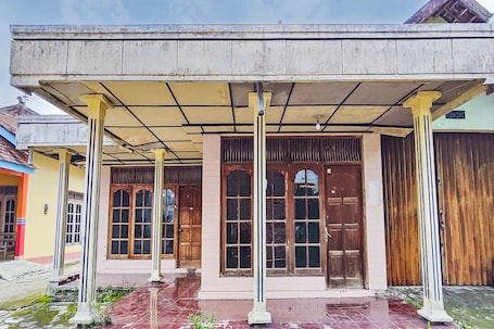 Fachada de la propiedad