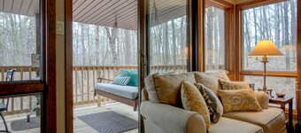 What A View II/20BRB 3BR/3BA Large with 2 Private Decks by LOVR
