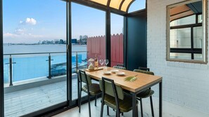 1 bedroom, free WiFi - Goseong Badasga per Osyeonbyu Pension (Goseong)