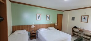 Classic Suite | 1 bilik tidur, meja, ruang kerja komputer riba 