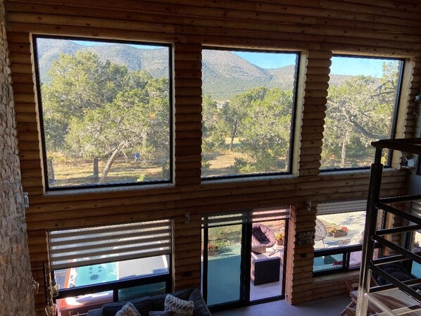 Comfort Cabin | Living area