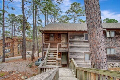 Crescent Cottage/12ESC Hosted by LOVR