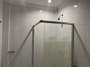 Bathroom - JOGLO GREEN HOUSE (Ngemplak)