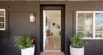 Country home with Pool in rural area of Desert Hot Springs