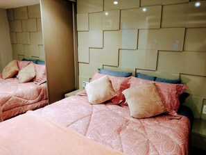 1 Schlafzimmer, Zimmersafe, BĂŒgeleisen/BĂŒgelbrett, Reisekinderbett