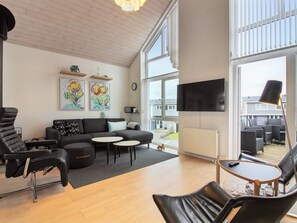 Fernseher, Kamin