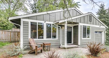 Storybook Tacoma Cottage Escape