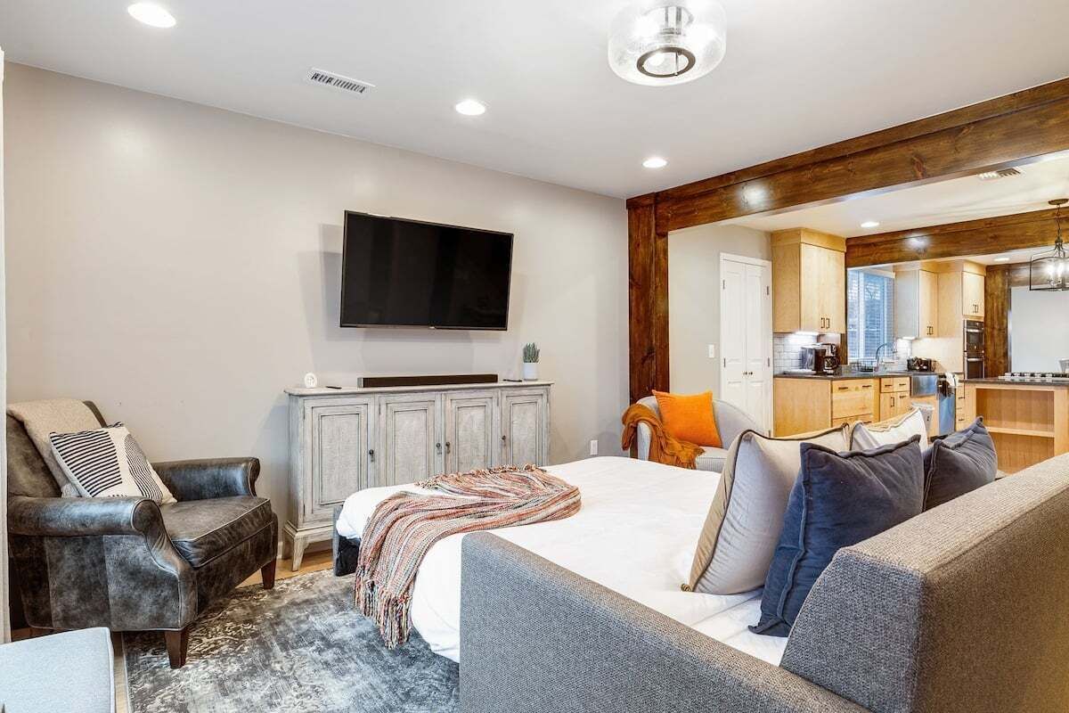 2 chambres, fer et planche à repasser, Wi-Fi gratuit, draps fournis