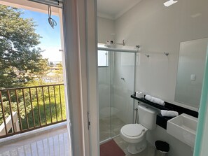 Bathroom - São Francisco Flats - Suite Beija Flor (Guapé)