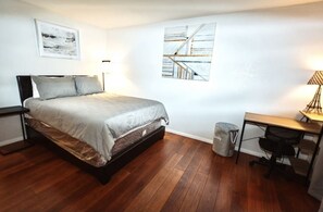 2 Schlafzimmer, Schreibtisch, Bügeleisen/Bügelbrett, WLAN