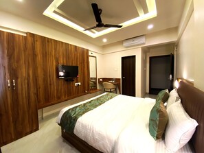 Superior Double Room | Premium bedding, memory foam beds, desk, free WiFi - The Grand Sarovar Inn and Suites (Rajgurunagar)