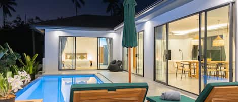 Piscine extérieure