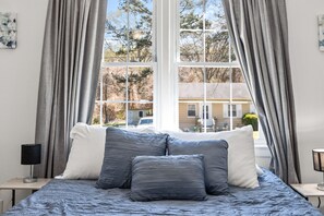 1 habitación, escritorio, tabla de planchar con plancha y wifi gratis 