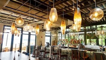 Bar (på overnatningsstedet)