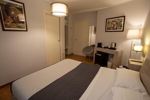 Superior-Doppelzimmer | Minibar, Zimmersafe, Zustellbetten, kostenloses WLAN