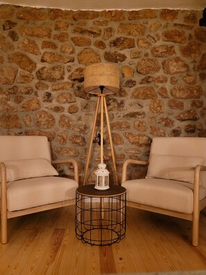 Interior - Casa Reformada en Pleno Corazón de Cantabria Para Disfrutar en Familia (los corrales de buelna)
