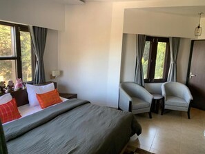 6 chambres, Wi-Fi gratuit, draps fournis