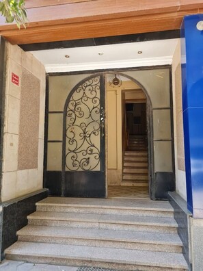 Exterior detail - Trendy Chic Two Bedroom in the Heart of Zamalek 🌟 (Cairo Governorate)