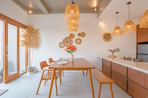 Villa | Dining room - Octo 5 Villa by Betterplace (Canggu)