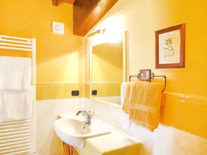 Double or Twin Room | Bathroom - Villa Profidia (Gualdo Cattaneo)