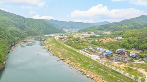 Unclassified image, 3 of 106, button - Hongcheon Noilgangmaeul Pension (Hongcheon)