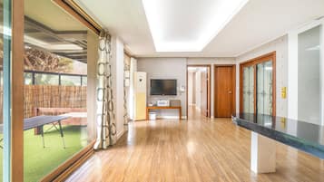 Basic Room, 1 Bedroom (A-101(SPA)) | 1 bedroom, WiFi (free)