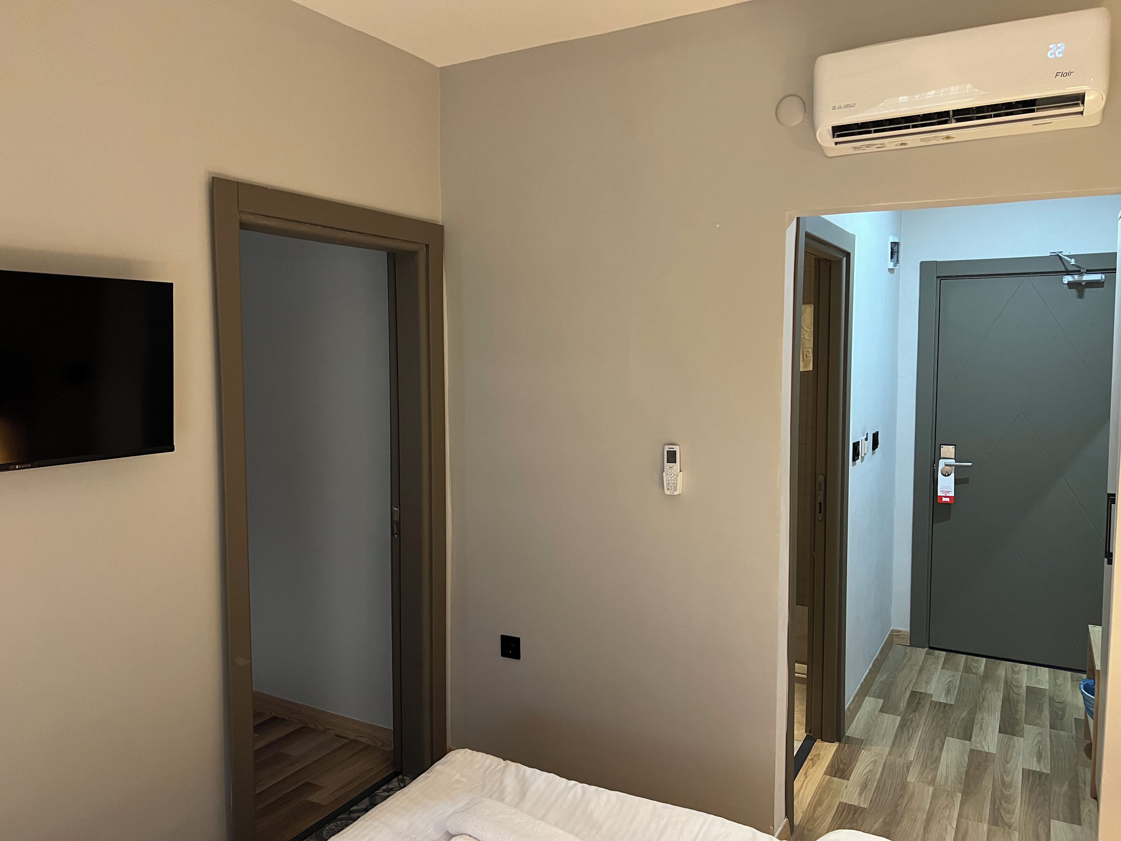 Habitación familiar | Minibar, caja de seguridad en la habitación y insonorización 