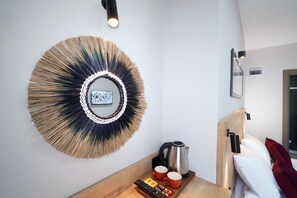 华丽客房 | 迷你吧、客房内保险箱、隔音、免费 WiFi