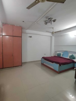 Deluxe Double Room | Room amenity