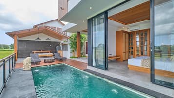 Alberca al aire libre