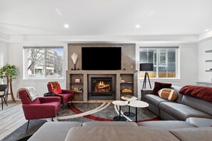 Smart TV, fireplace, printers