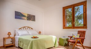 3 多间卧室、熨斗/熨衣板、WiFi、床单