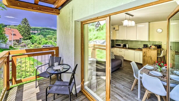 Apartemen (17) | Teras/patio