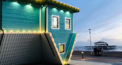 Rainbow Studio - Spacious City Centre - Close to sea - Sleeps 1 to 3 Guests