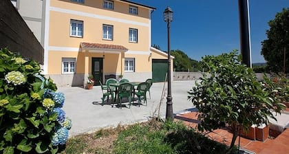 House - 6 Bedrooms with Pool - 0126