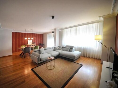 Apartment with city views and is located in Carballo.
