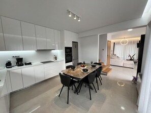 Villa | Private kitchen - Elegant & Stylish Villas With Shared Pool in Crete (Hersonissos)