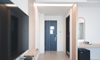 Grand Double Room | Premium bedding, down comforters, individually decorated, free WiFi