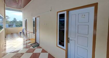 OYO 93714 Guest House Gembul Syariah