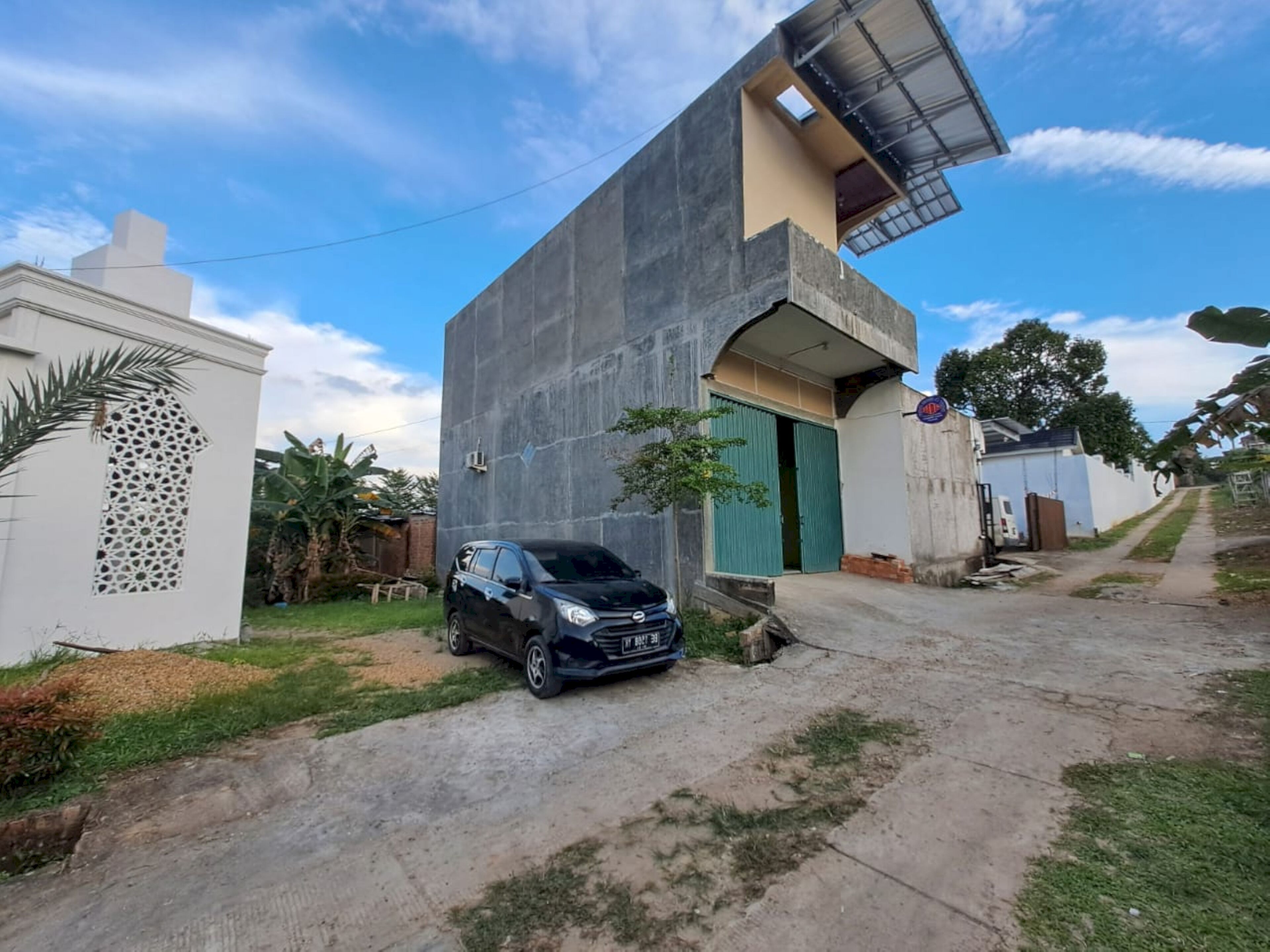 واجهة المنشأة