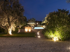 Villa, 3 Schlafzimmer, Raucher, eigener Pool | Garten