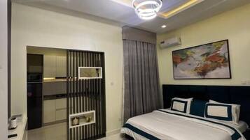 1 bedroom, free WiFi, bed sheets