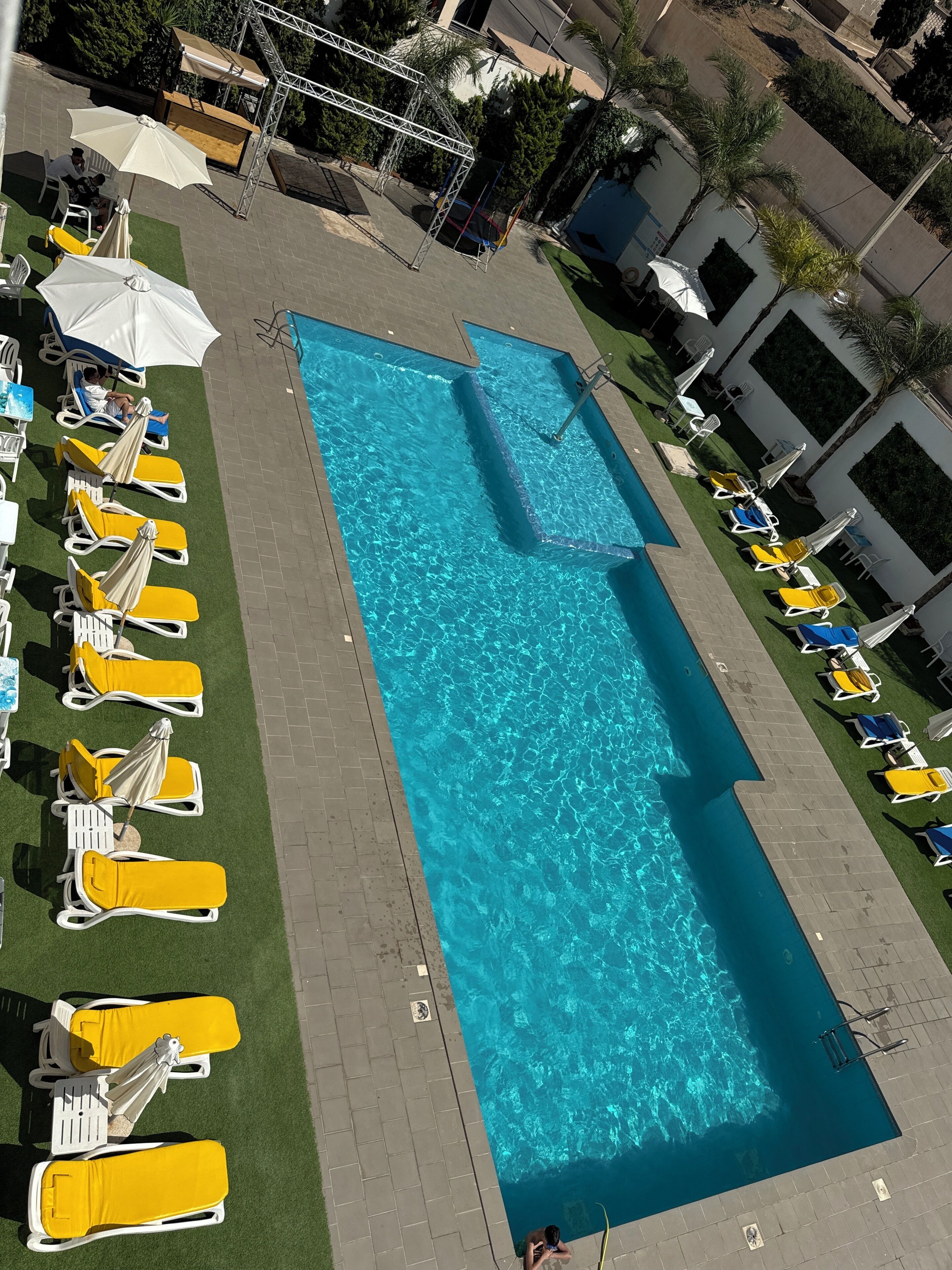 Seasonal outdoor pool