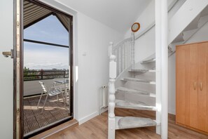 Appartement, 3 chambres, 2 salles de bains, en bord de plage | Balcon