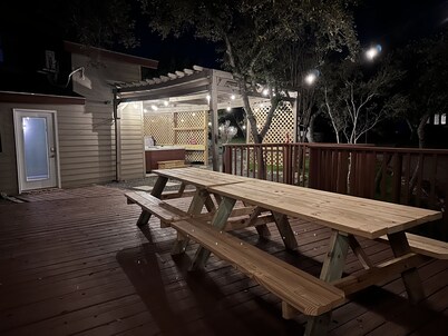 Hill Country Guest House with stunning views and nature