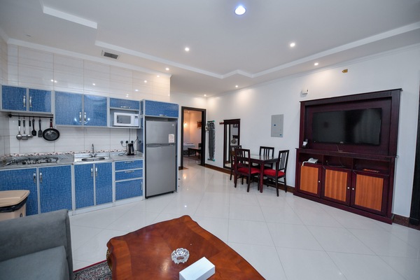 Comfort Apartment | Private kitchen | Fridge, microwave, oven, rice cooker