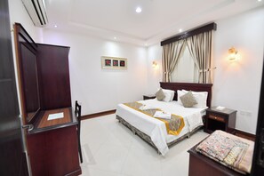 1 habitación y caja de seguridad en la habitación 