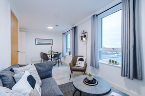 Apartment | Living area - Captivating Modern 2 bed Manchester Cc (Salford)
